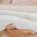 cu-ce-lucruri-nu-trebuie-spalate-niciodata-prosoapele-de-tip.webp.webp