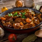 goulash-sau-friptura-se-va-topi-in-gura-cum-sa.webp.webp